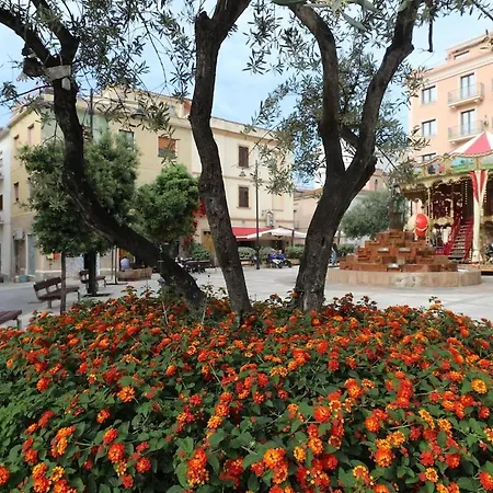 아파트 Azulis Tigellio 2 - Spacious & Renovated 2br, Old Town