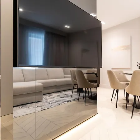 아파트 Azulis Tigellio 2 - Spacious & Renovated 2br, Old Town