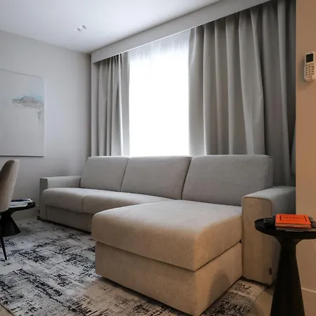 Azulis Tigellio 2 - Spacious & Renovated 2br, Old Town 아파트 올비아