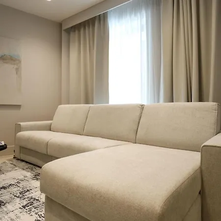 Azulis Tigellio 2 - Spacious & Renovated 2br, Old Town 아파트 올비아